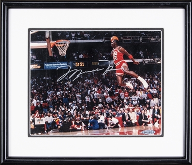 Michael Jordan Signed "Gatorade" 8x10 Framed Photo (UDA)